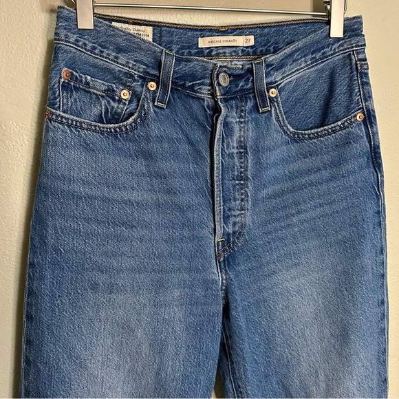 Levi’s Premium Ribcage Straight Button Fly Raw Hem Jeans Size 27 - Picture 10 of 15